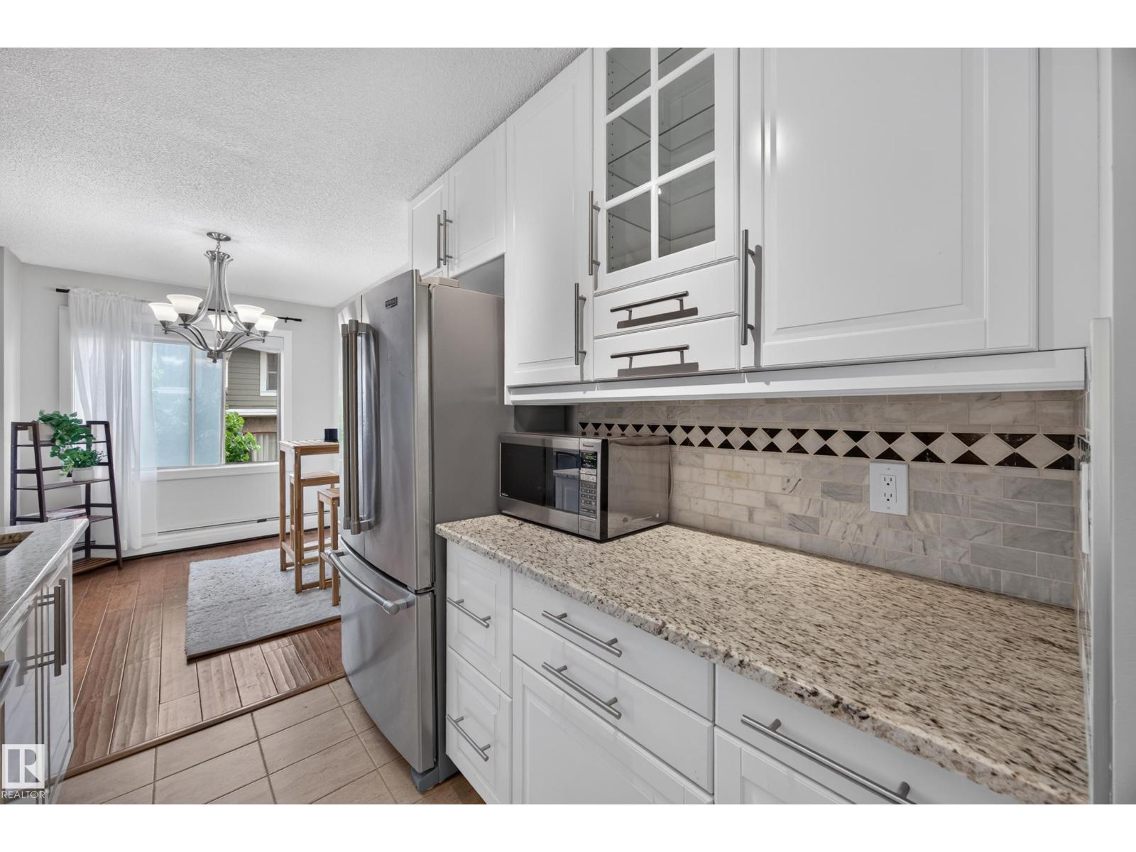 #602 9725 106 ST NW - 3