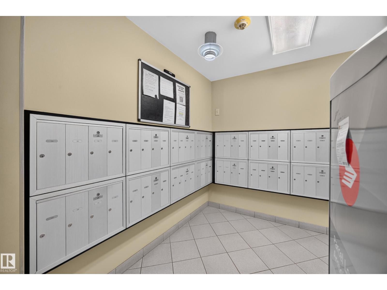 #602 9725 106 ST NW - 30