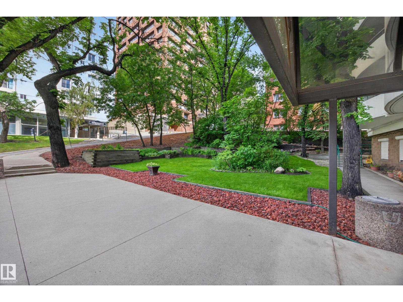 #602 9725 106 ST NW - 5