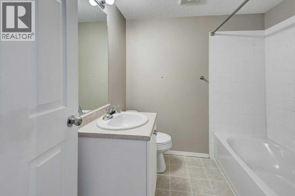 #2410 4975 130 Avenue SE - 25