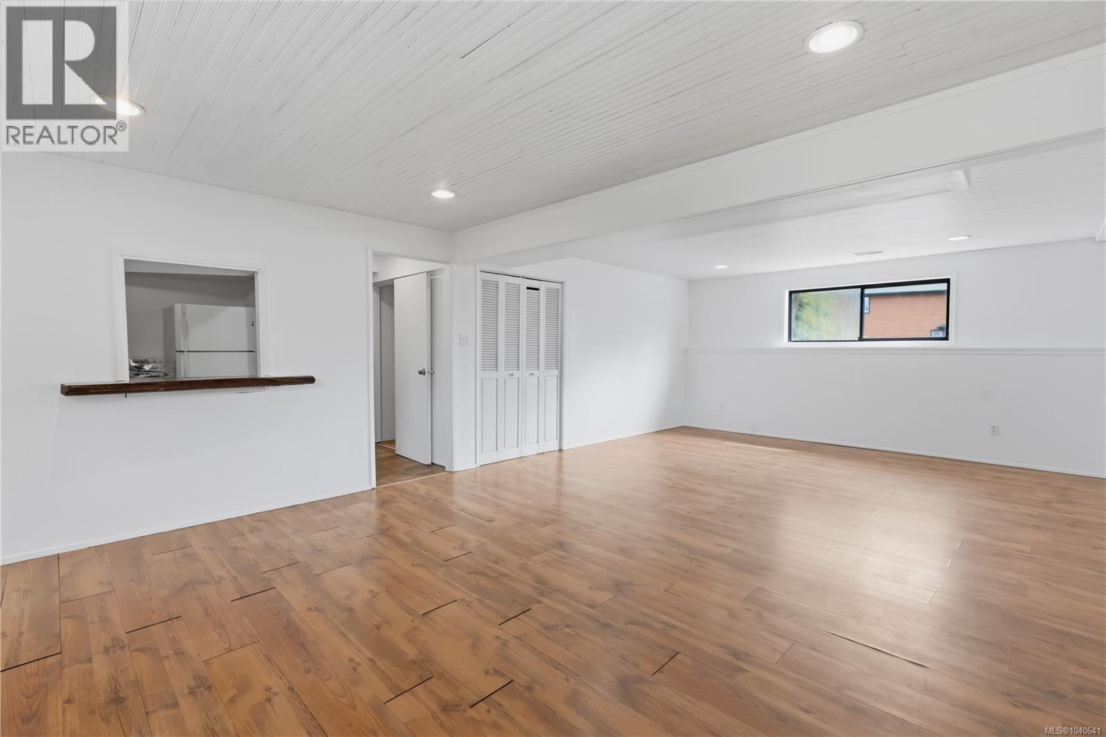 1550 Larch Rd, Ucluelet