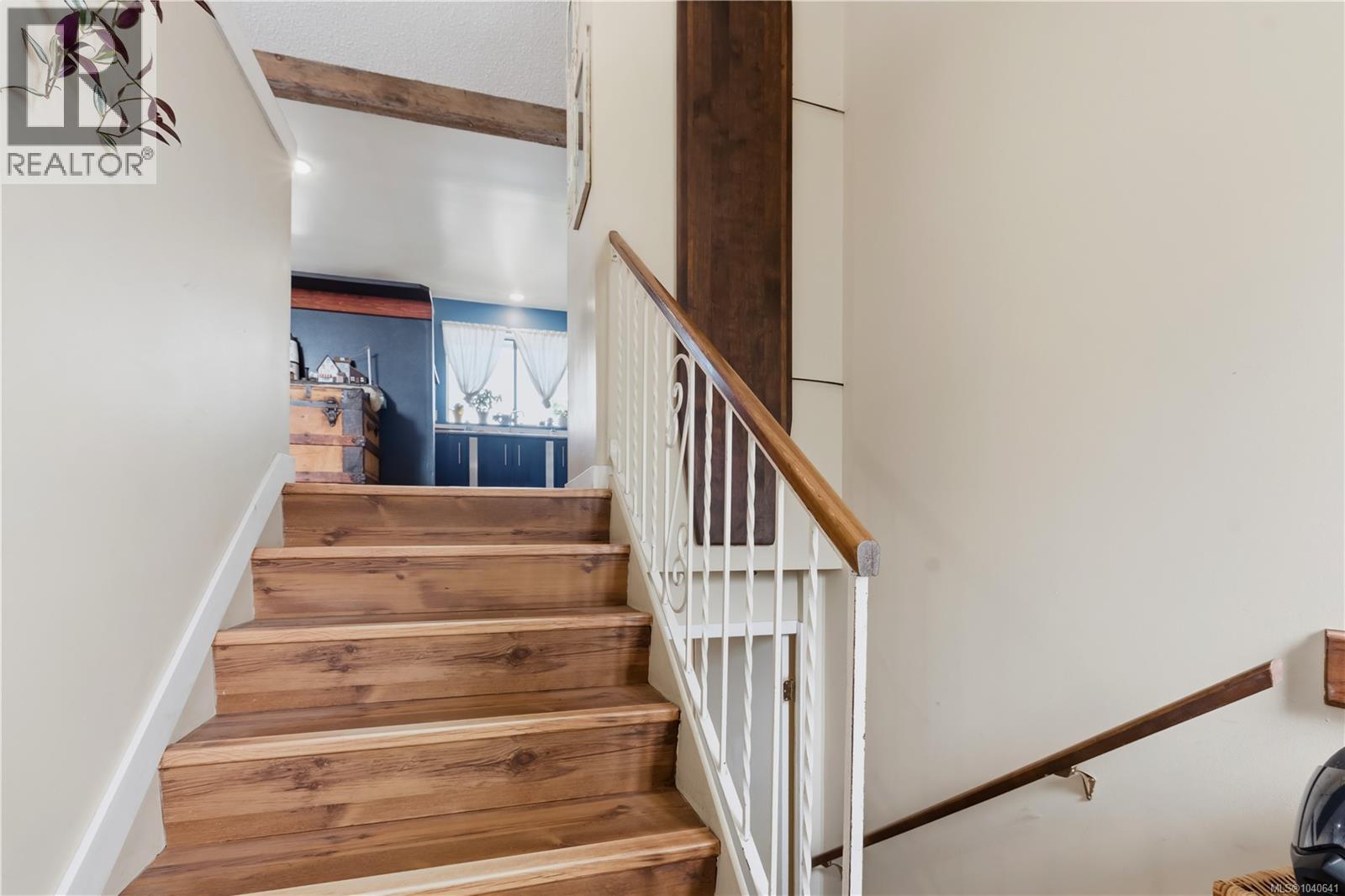 1550 Larch Rd, Ucluelet