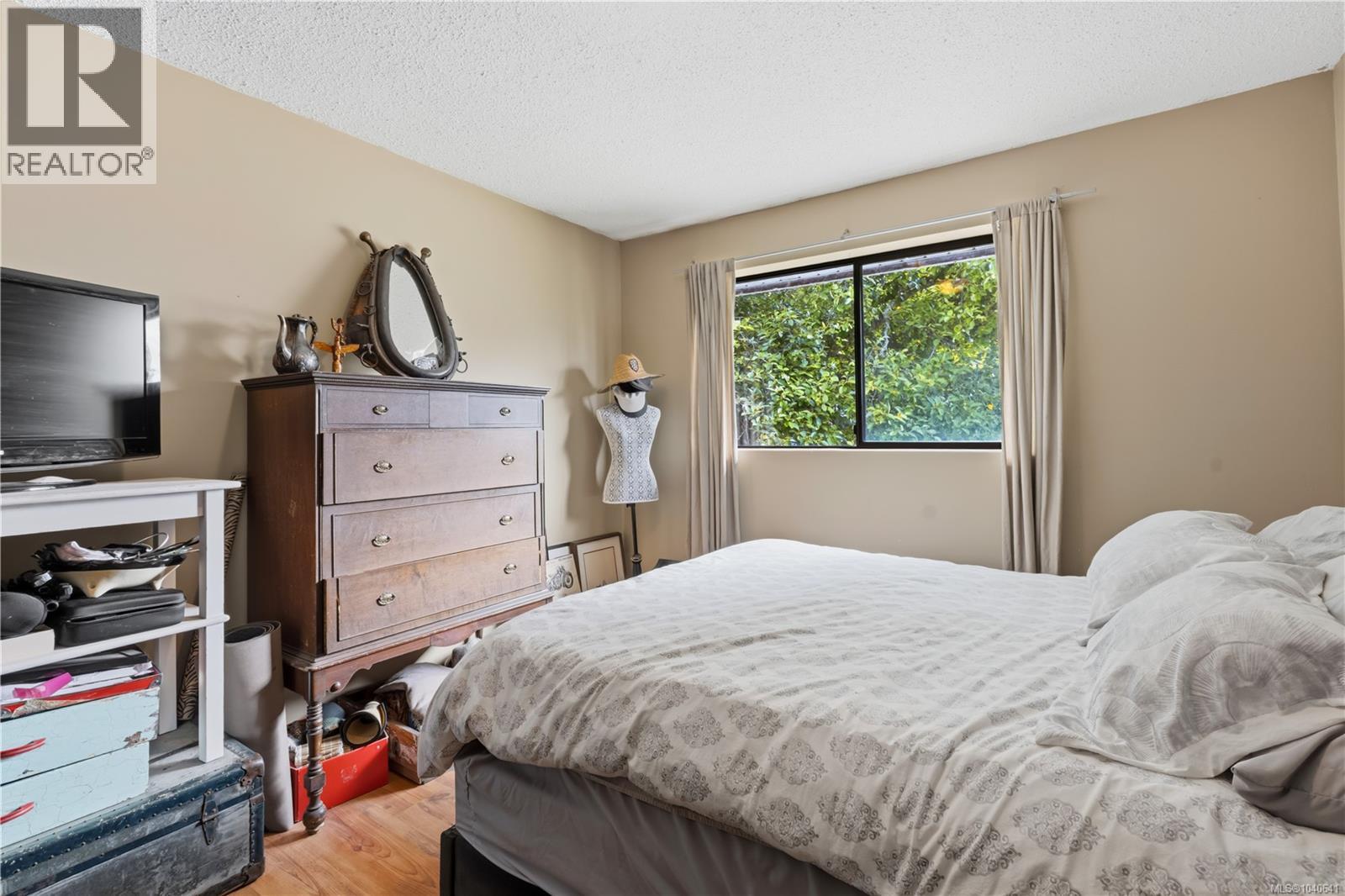 1550 Larch Rd, Ucluelet