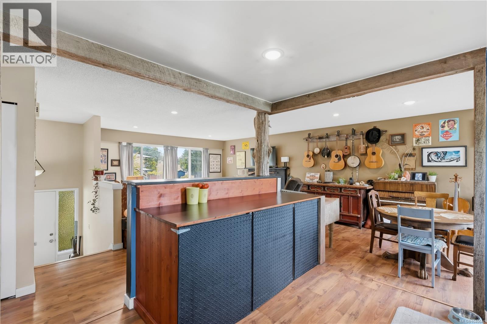 1550 Larch Rd, Ucluelet