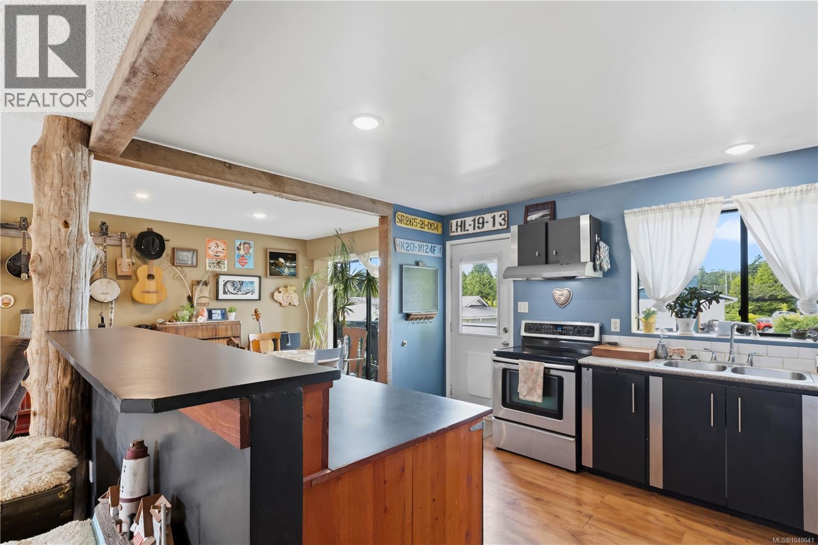 1550 Larch Rd - 6