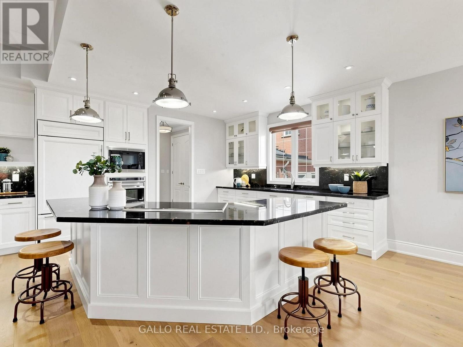 55 MAUROVISTA COURT - 11