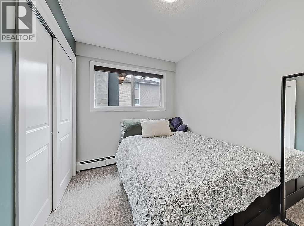 #10 1715 13 Street SW - 17