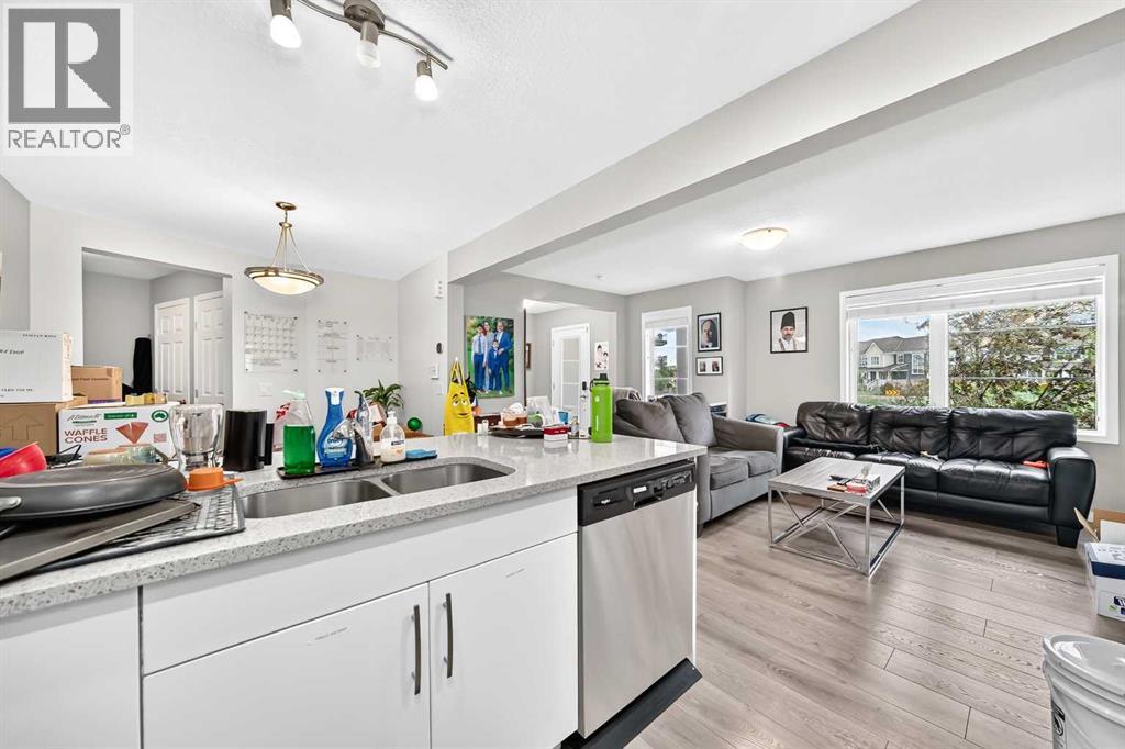 1207 140 Avenue NW - 13