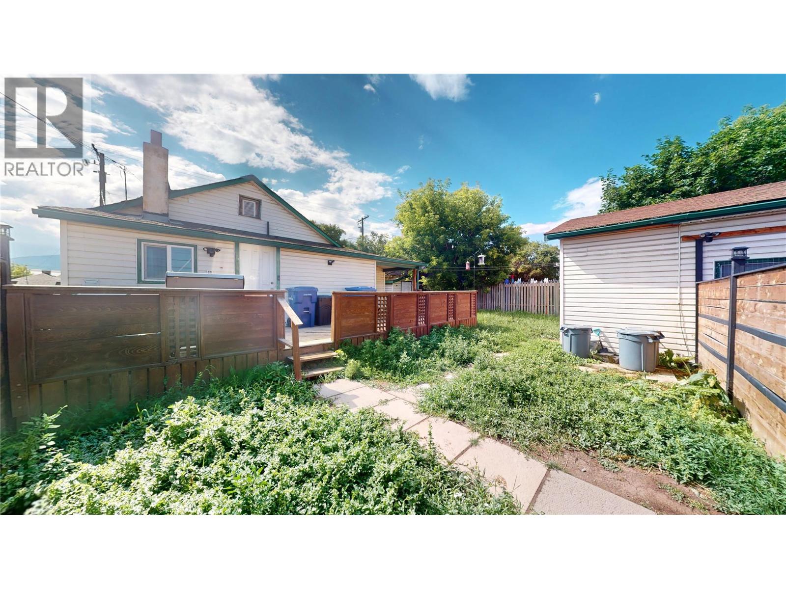 315 Kootenay Street N - 28
