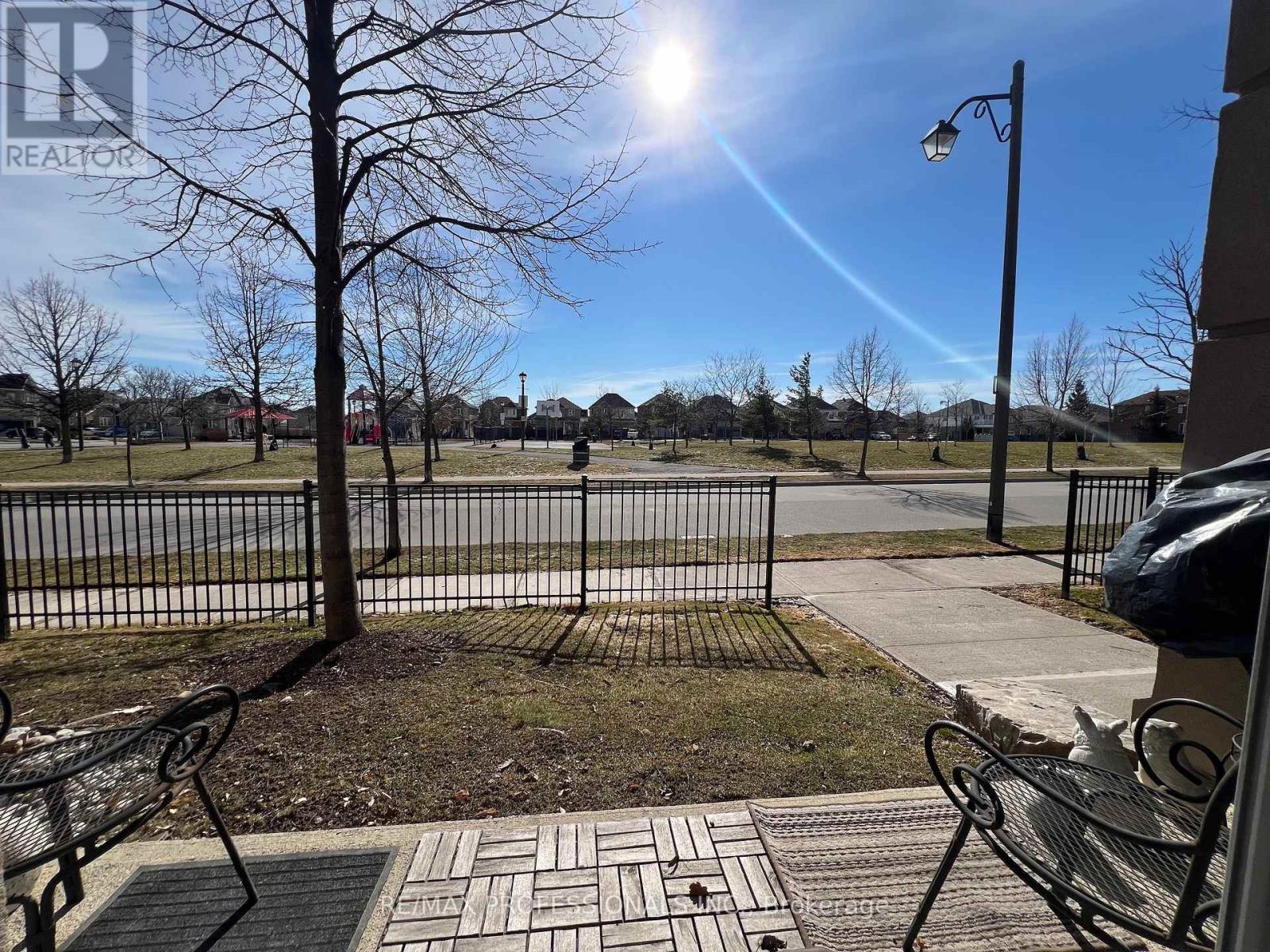#107 1390 MAIN STREET E - 29