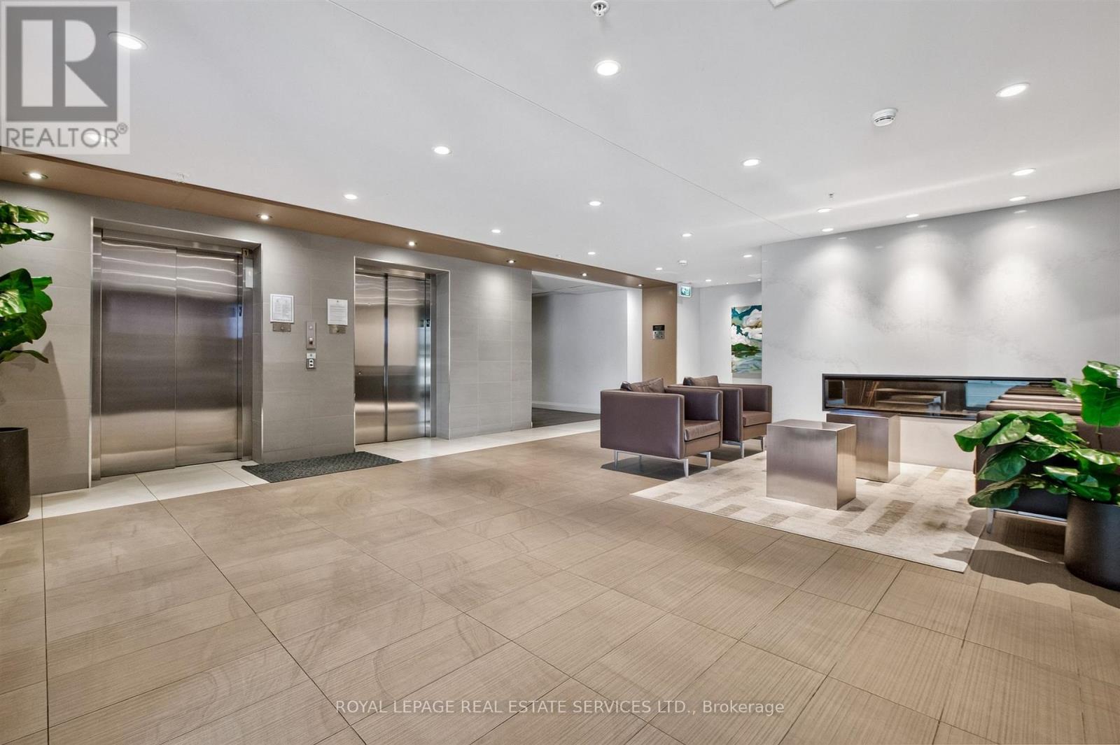 #209 1105 LEGER WAY - 20