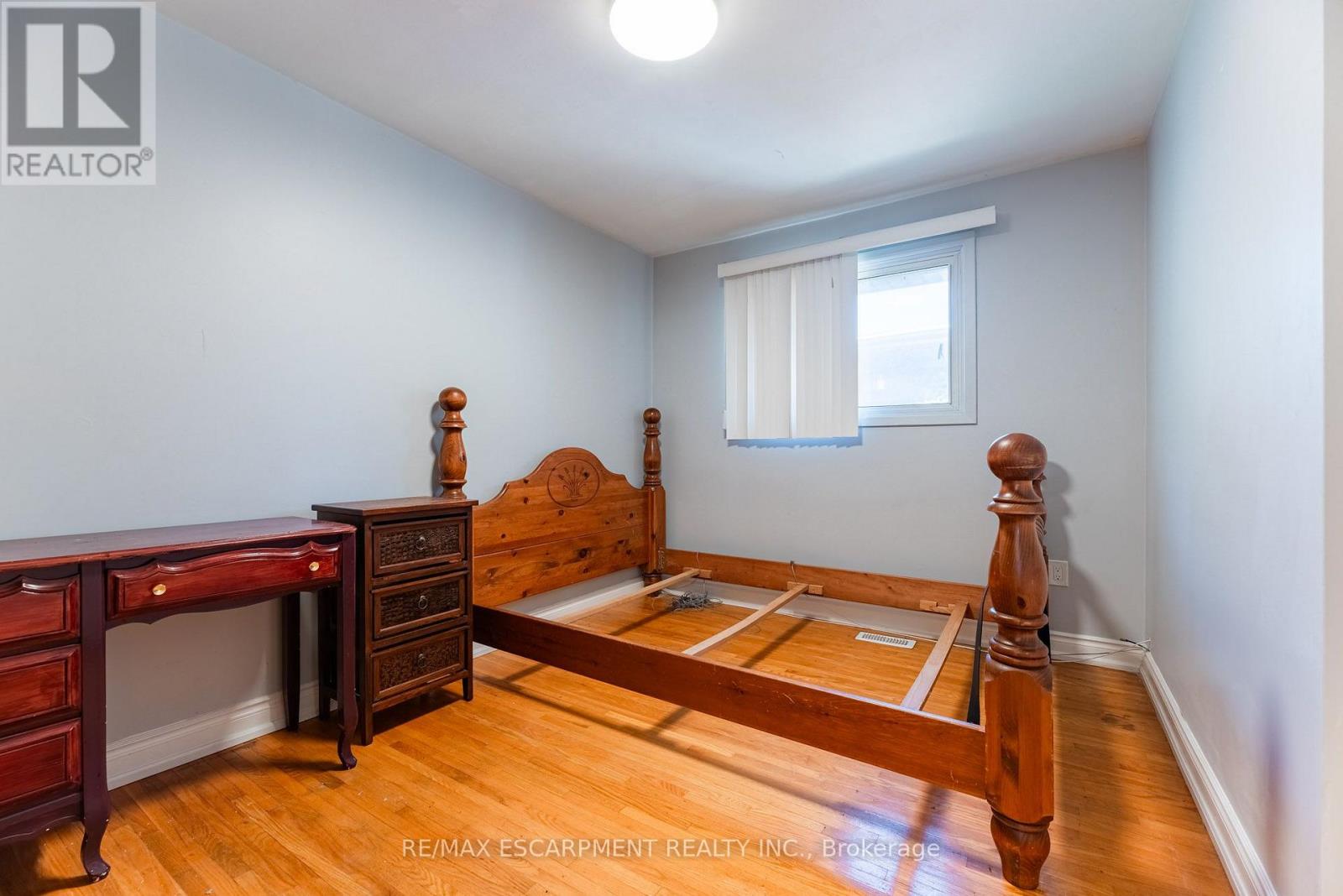 1315 ROSEMARY CRESCENT - Image 12
