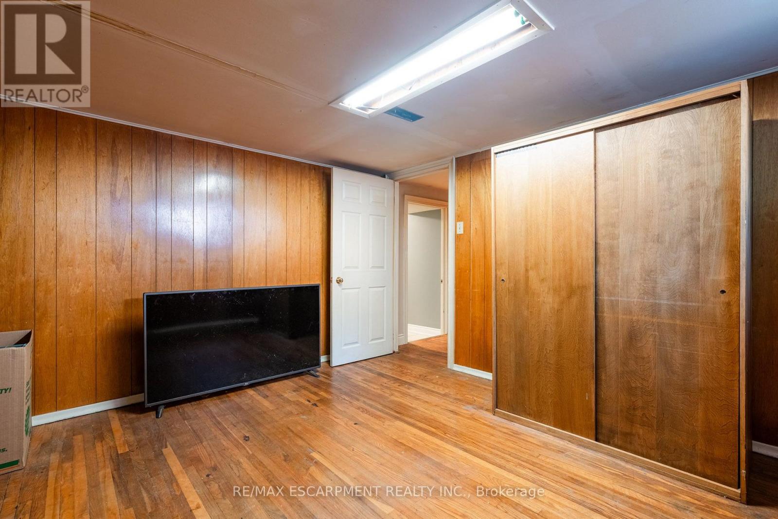 1315 ROSEMARY CRESCENT - Image 20
