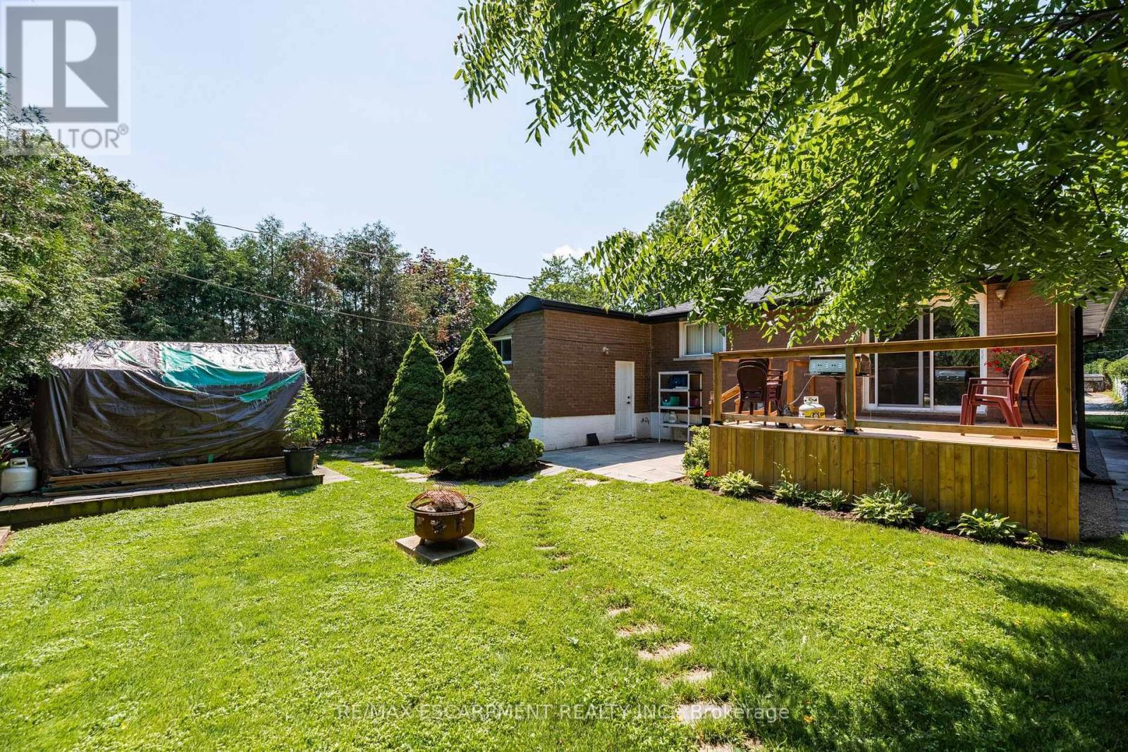 1315 ROSEMARY CRESCENT - Image 31