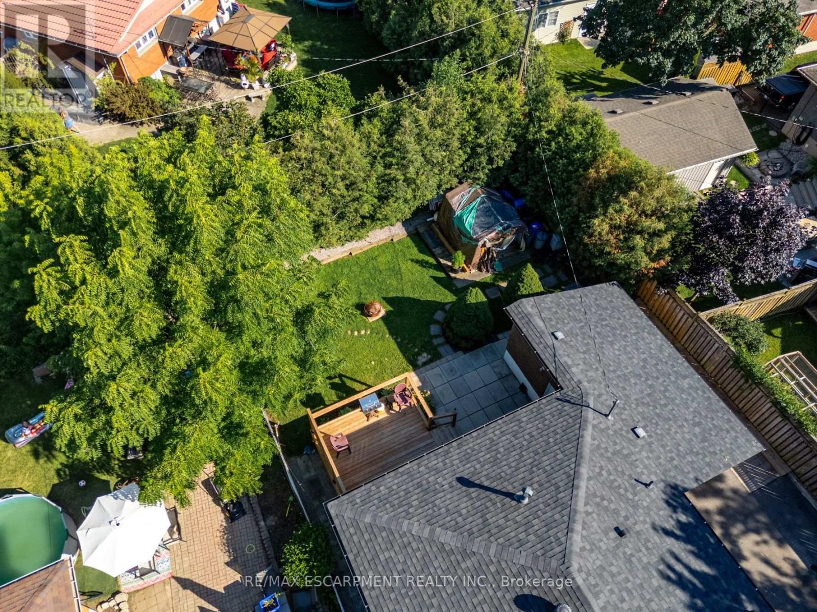 1315 ROSEMARY CRESCENT - Image 34