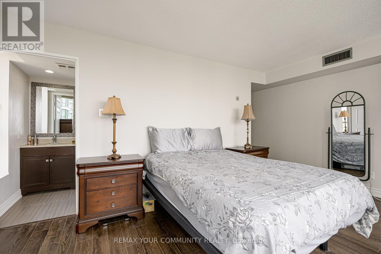 #910 4460 TUCANA COURT - 19