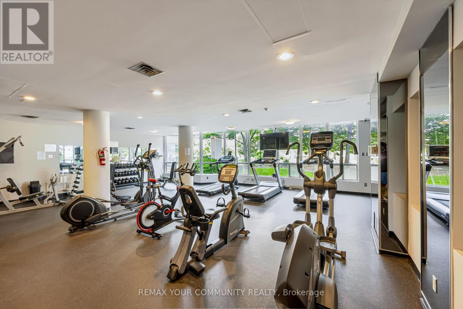 #910 4460 TUCANA COURT - 29