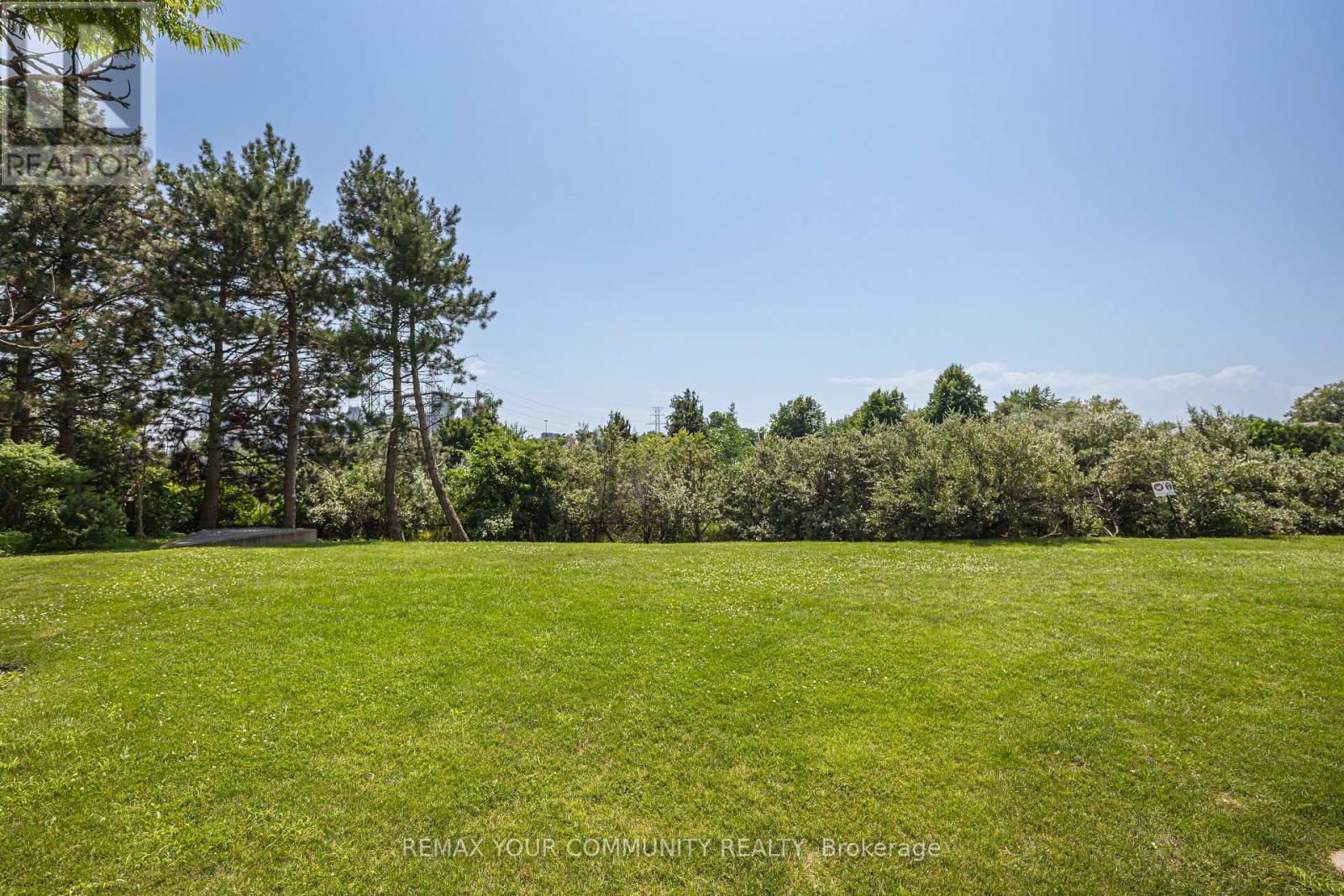 #910 4460 TUCANA COURT - Image 34