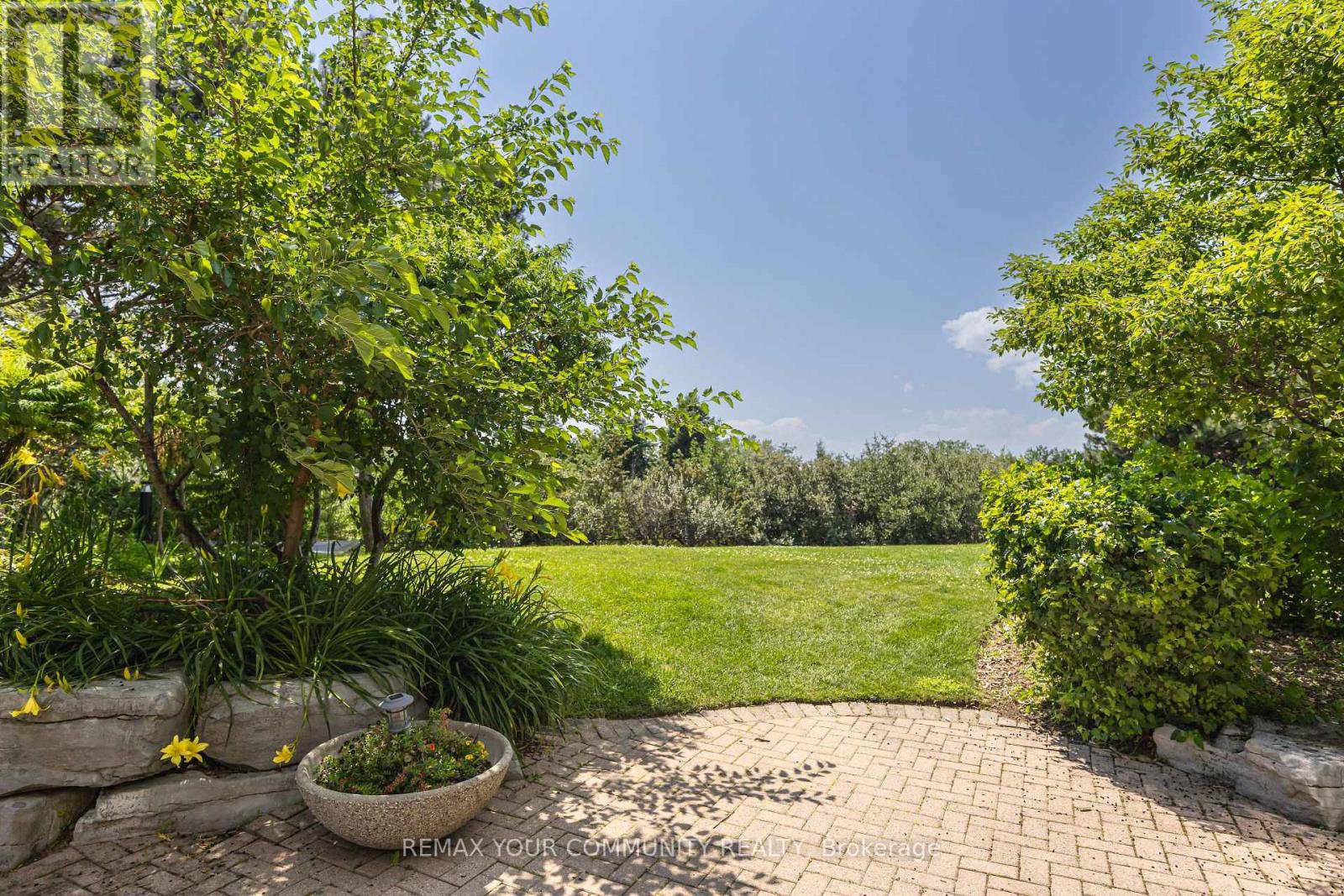 #910 4460 TUCANA COURT - 35