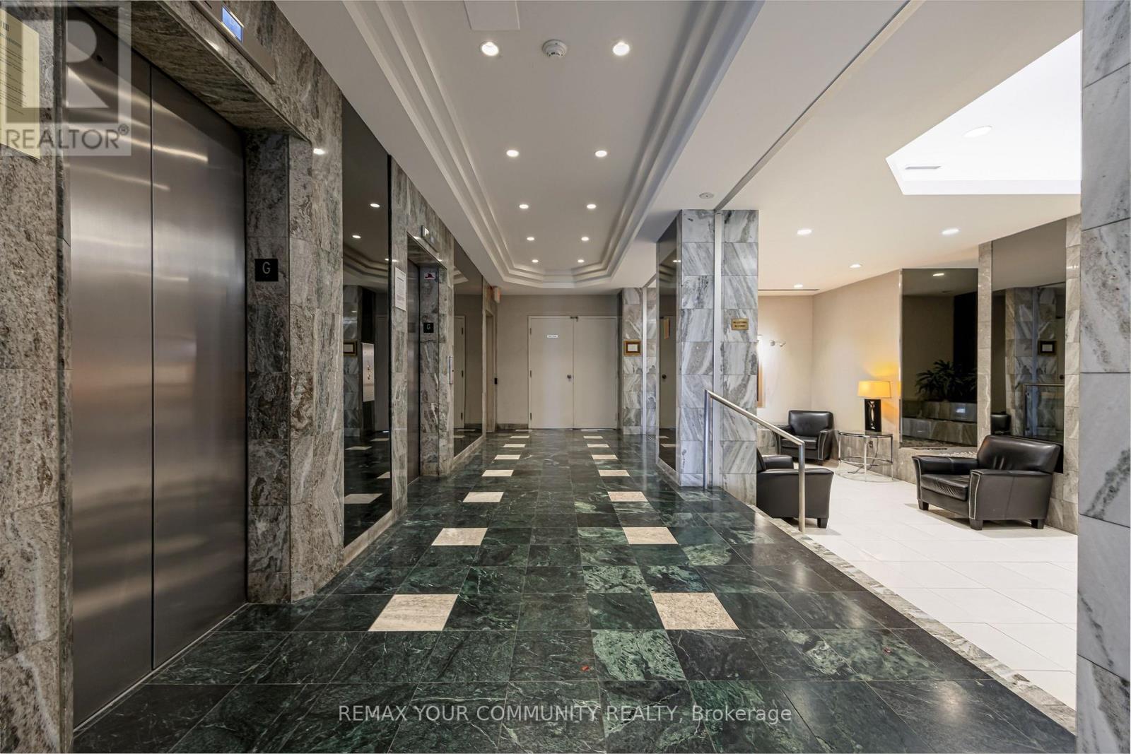 #910 4460 TUCANA COURT - 40