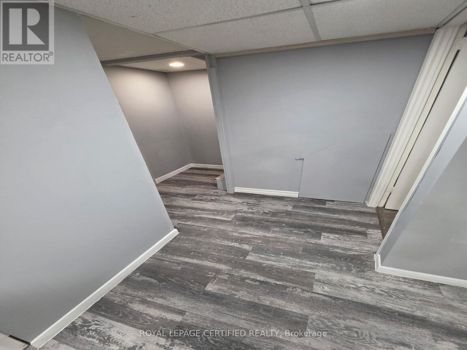 1184 JANETTE AVENUE - 9