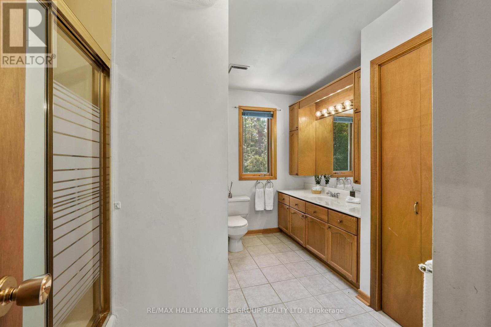 35 CROWE BAY HEIGHTS - 27