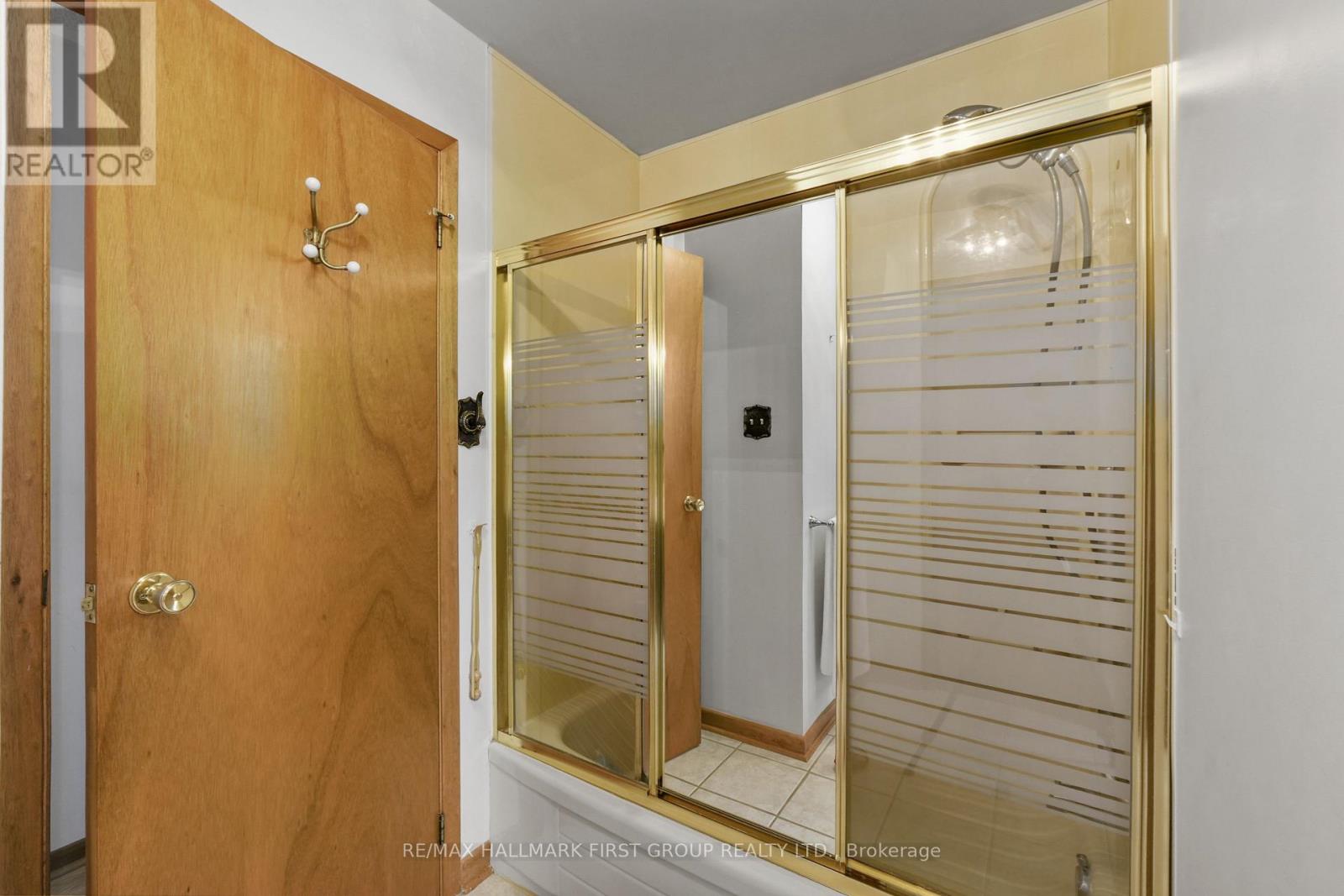 35 CROWE BAY HEIGHTS - 29