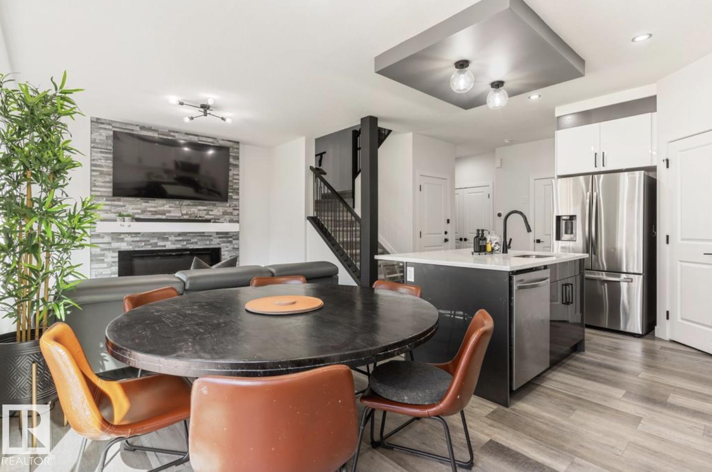 19703 29 Avenue NW - 11