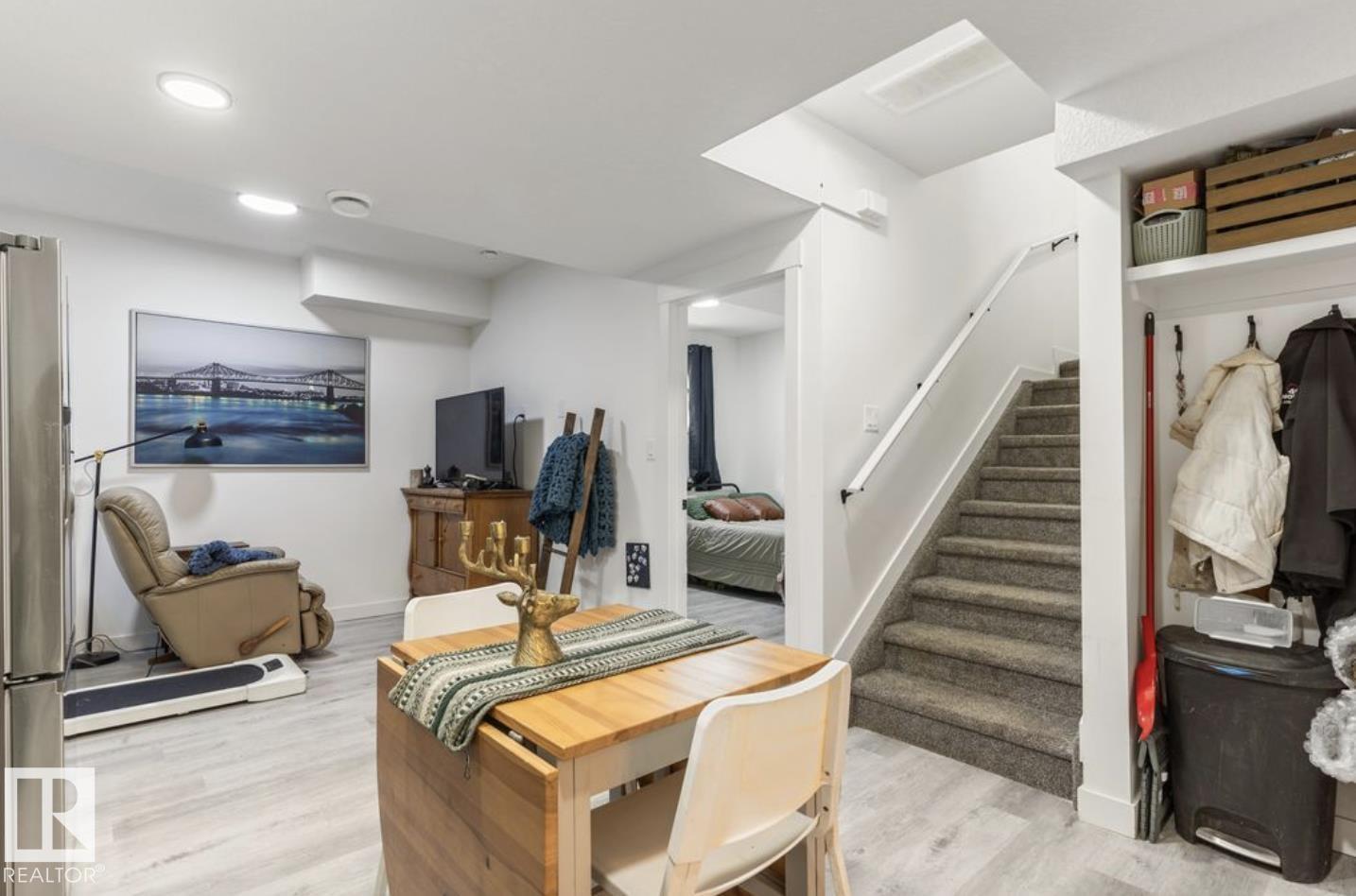 19703 29 Avenue NW - 28