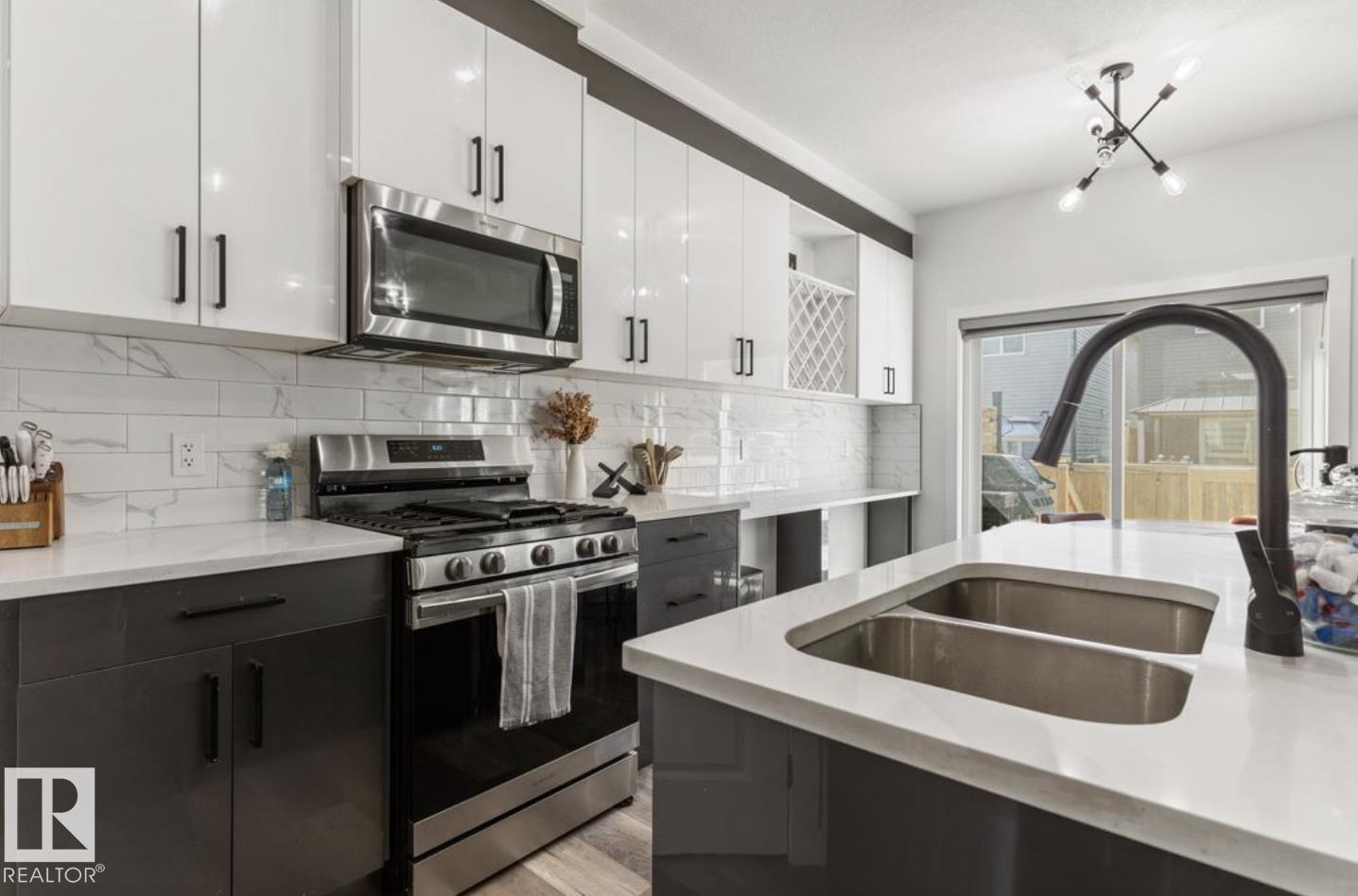 19703 29 Avenue NW - 7