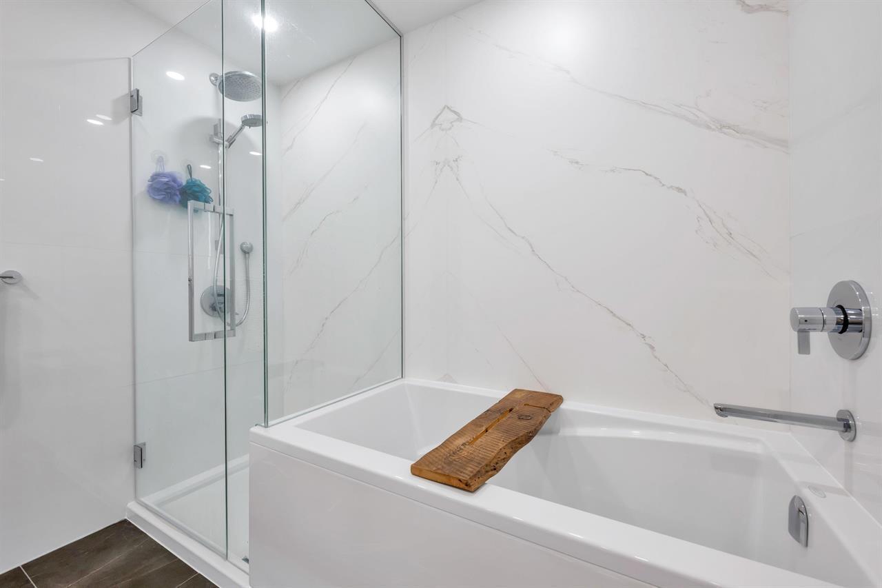 1008 1441 JOHNSTON ROAD, White Rock