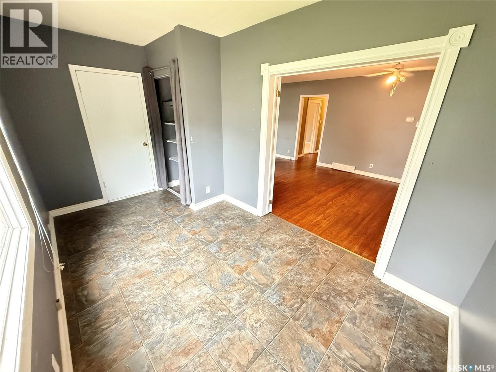 431 Qu'appelle STREET - 7