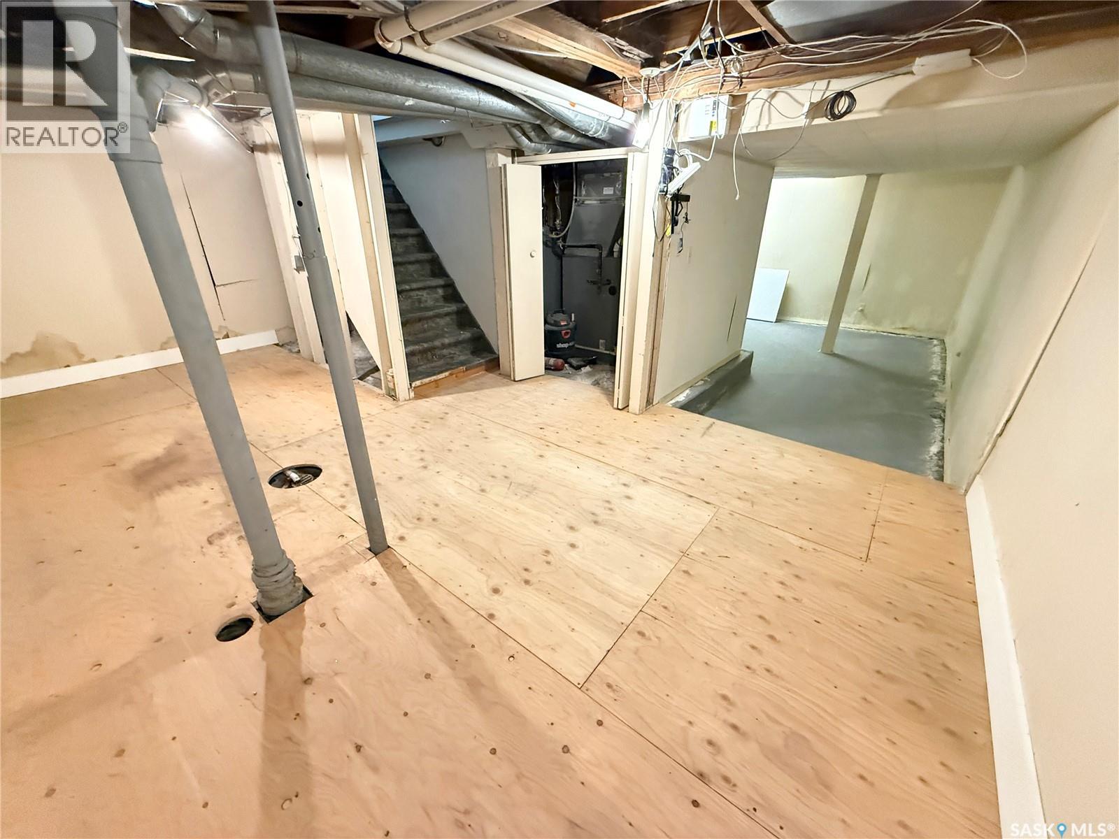 431 Qu'appelle STREET - 20