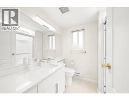 10311 Hollymount Drive, Richmond, BC V7E4S2 Photo 17