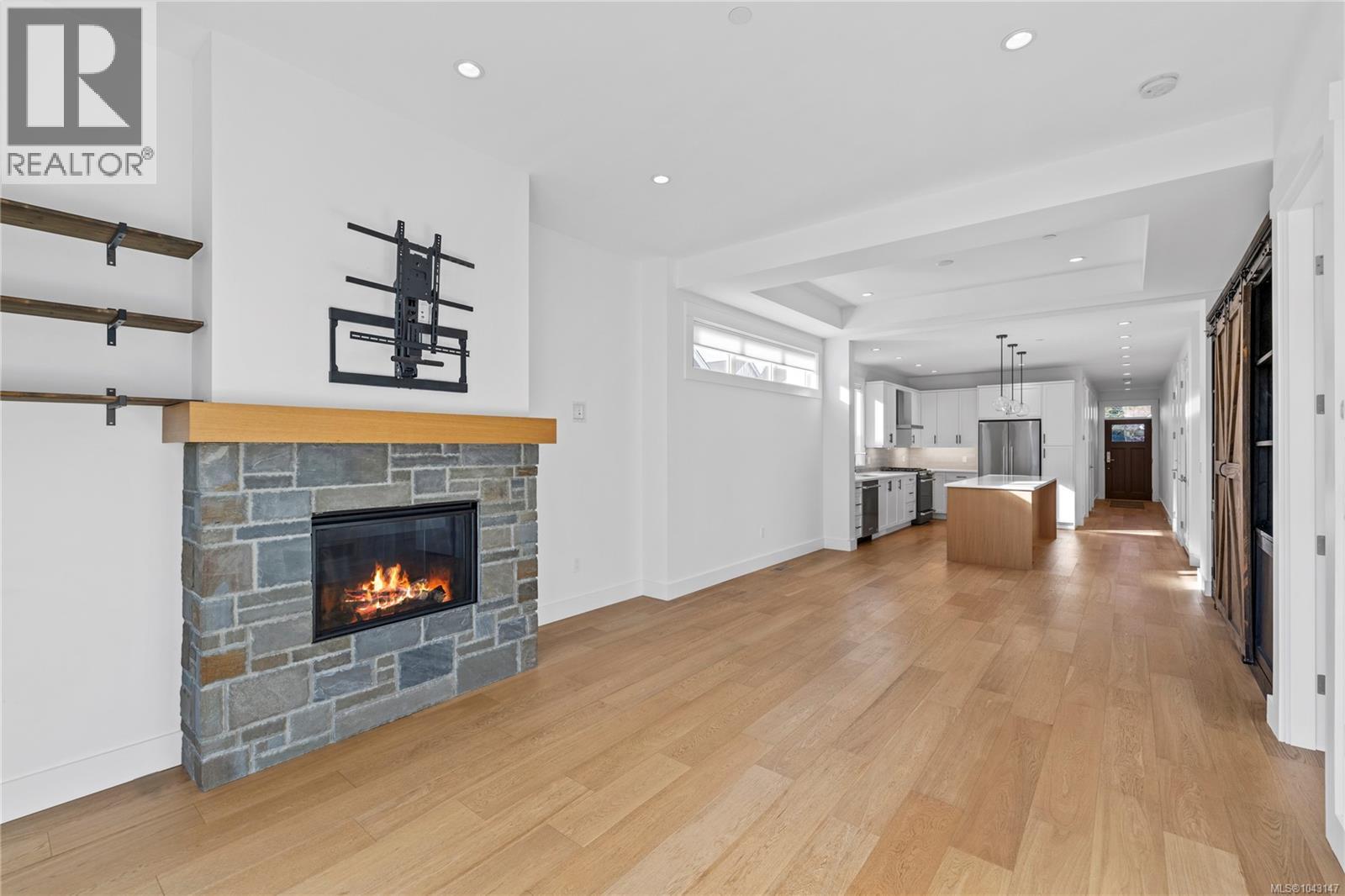#7 846 Ackerman Rd - 23