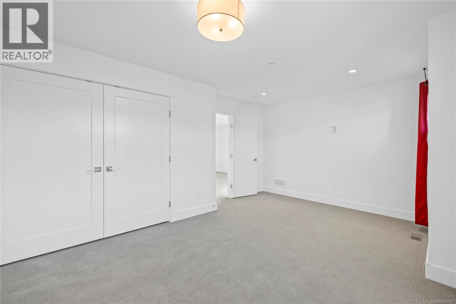 #7 846 Ackerman Rd - 36