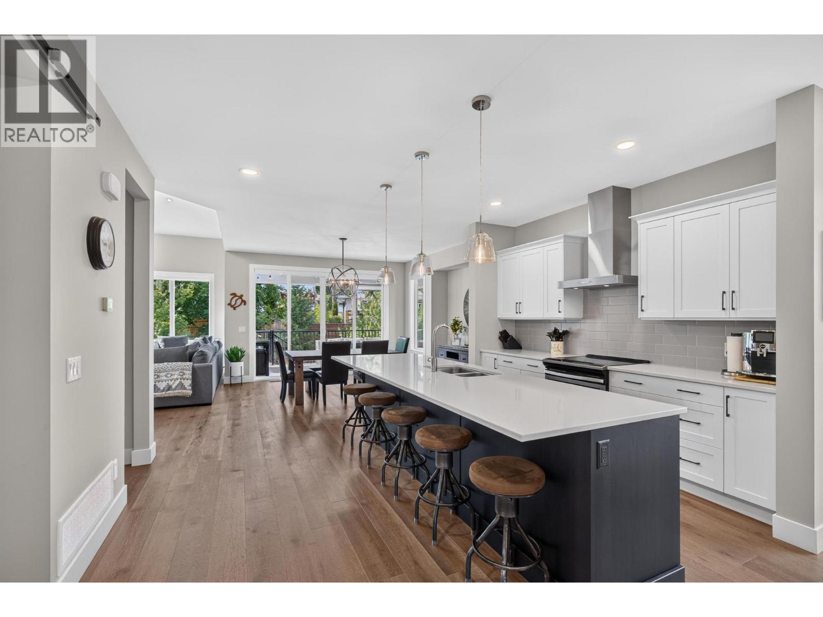 4649 Raymer Road - 3