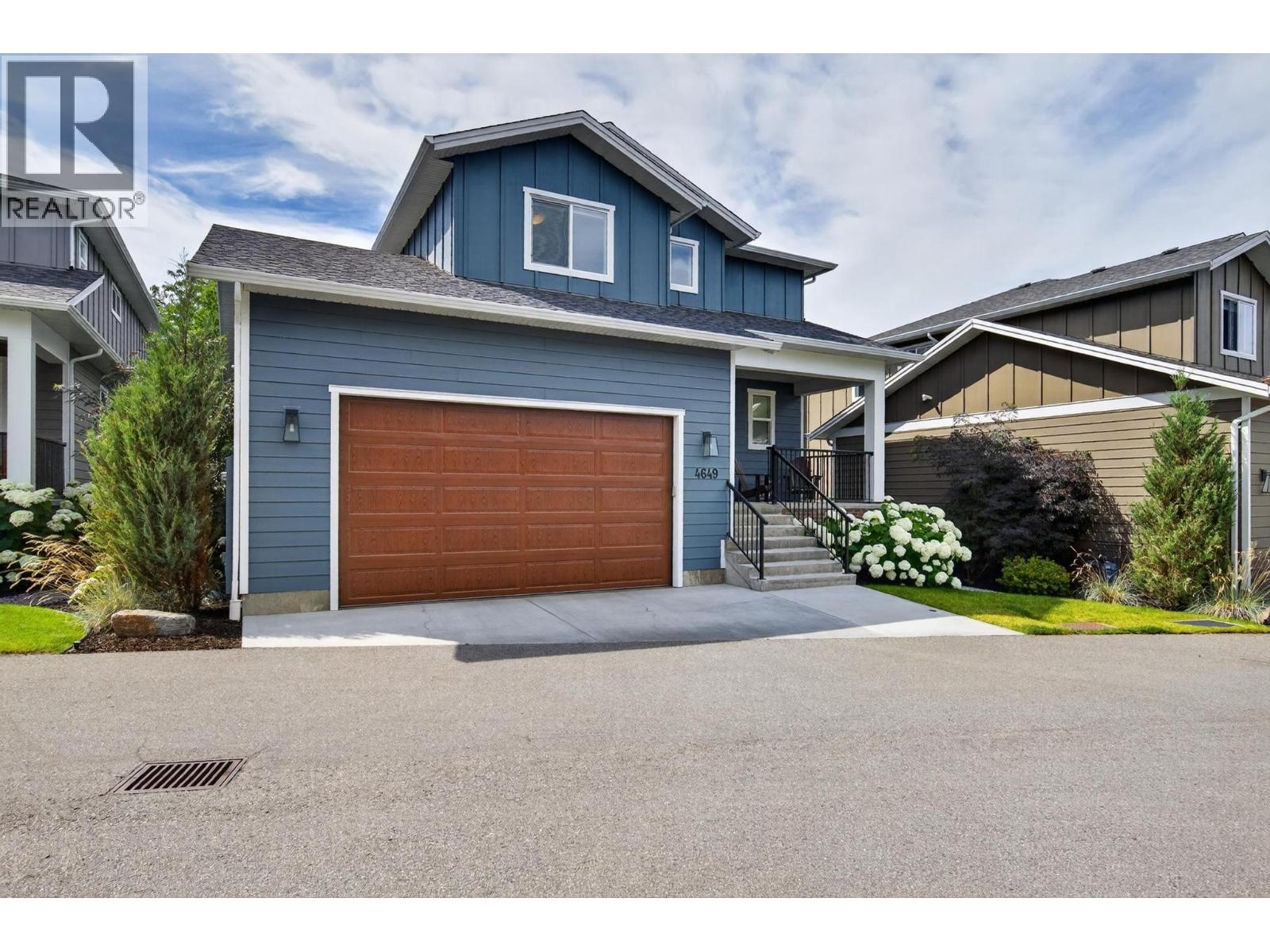 4649 Raymer Road - 43