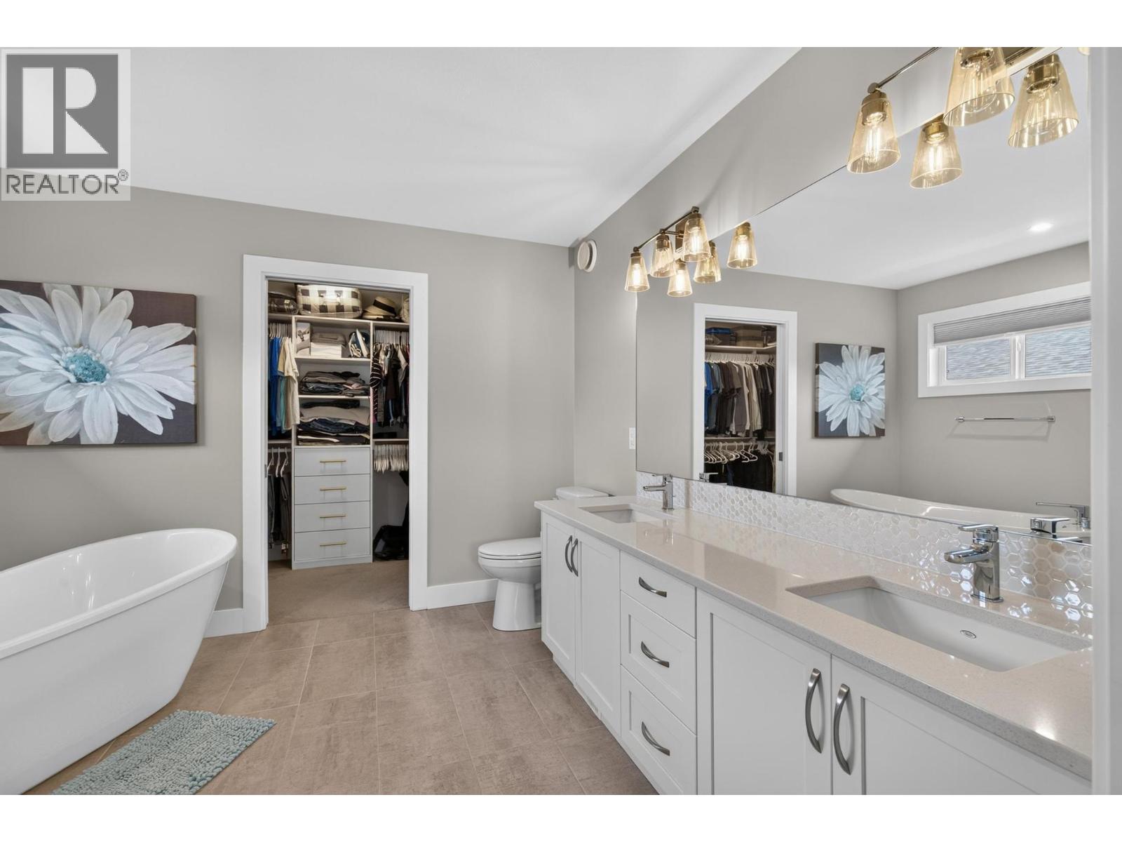 4649 Raymer Road - 25