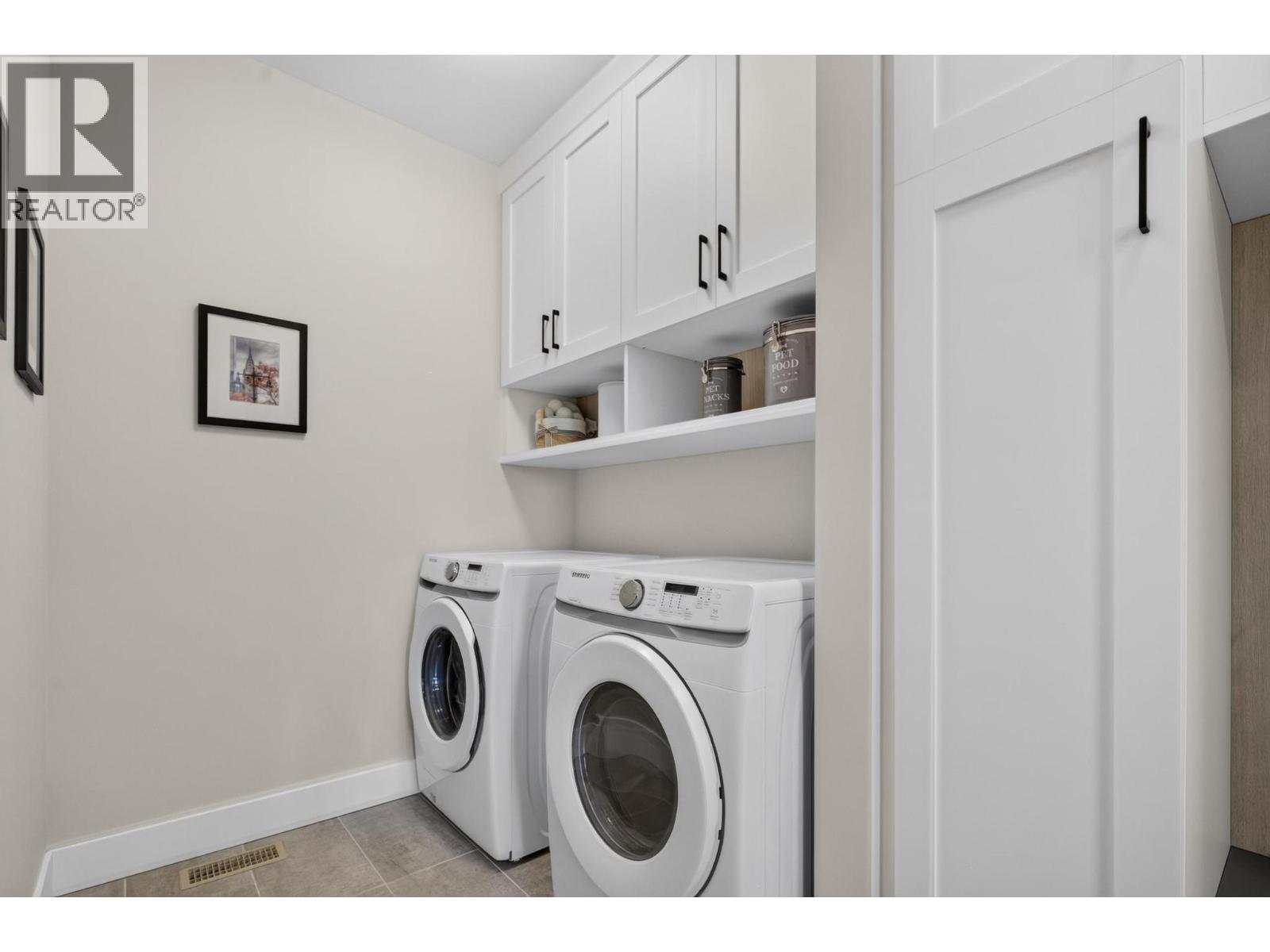 4649 Raymer Road - 20
