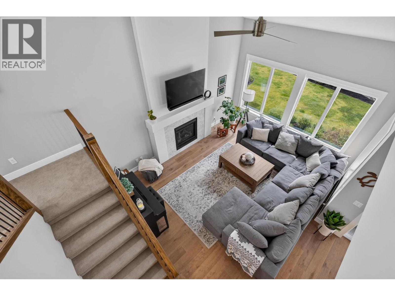 4649 Raymer Road - 21