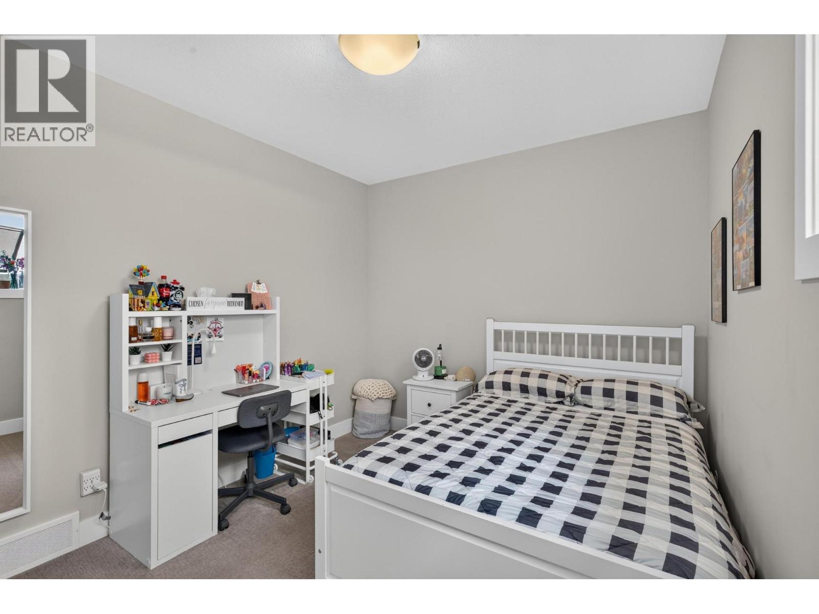 4649 Raymer Road - 41