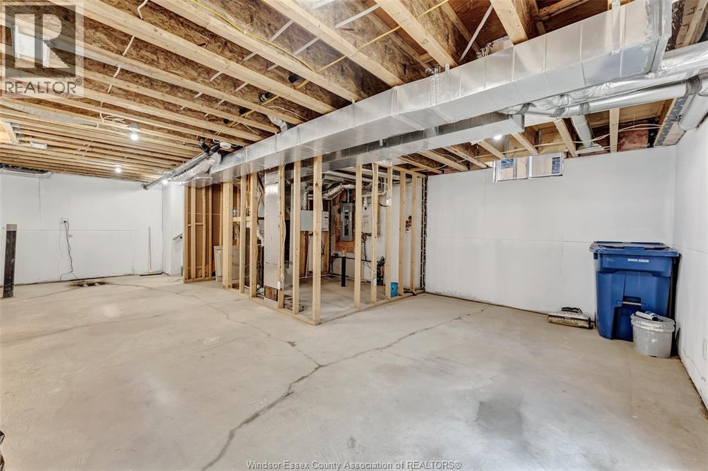 1156 WELLINGTON - 24