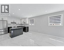 Living room - 1156 Wellington, Windsor, ON N9A5K1 Photo 11