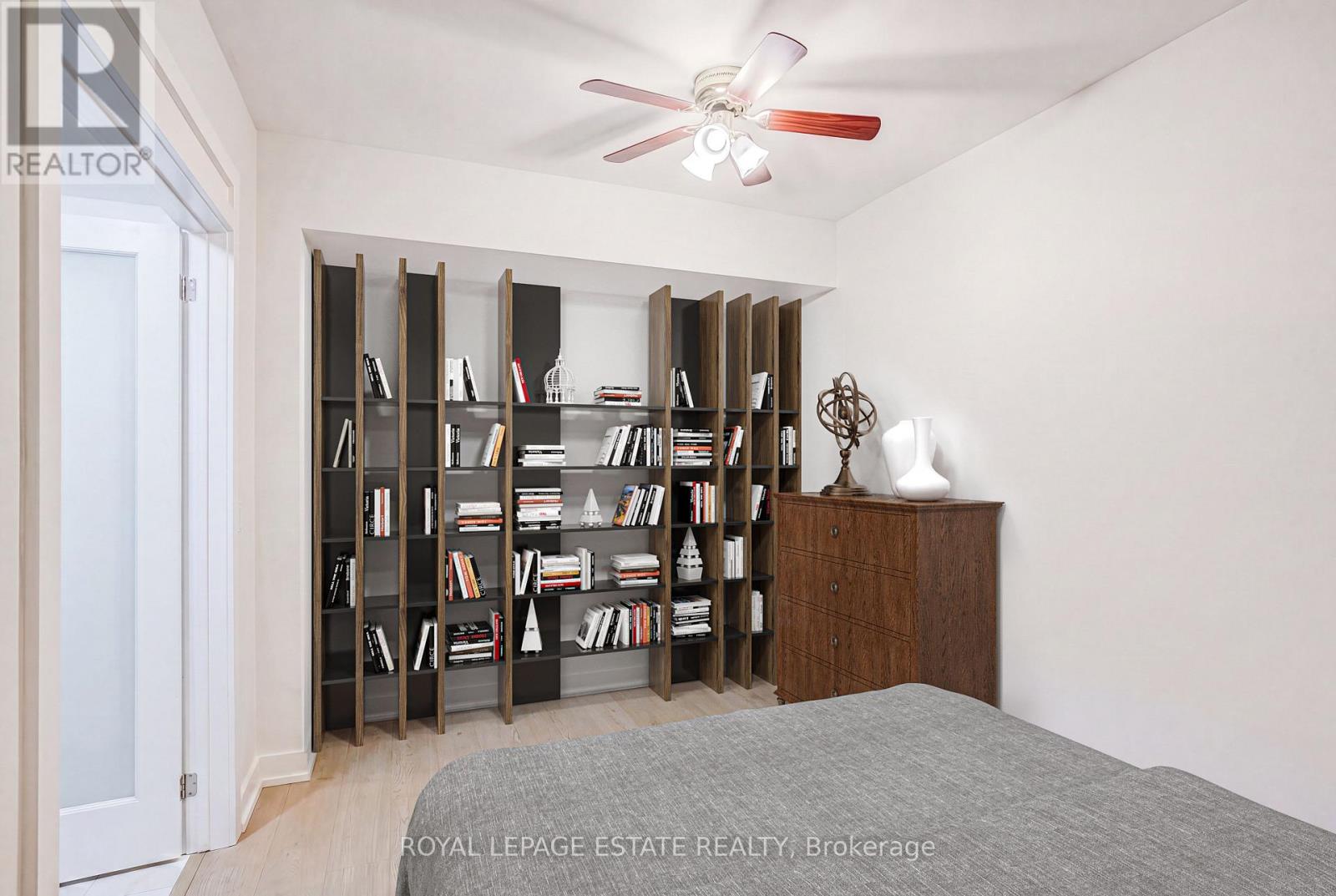 #32 140 BROADVIEW AVENUE - 16