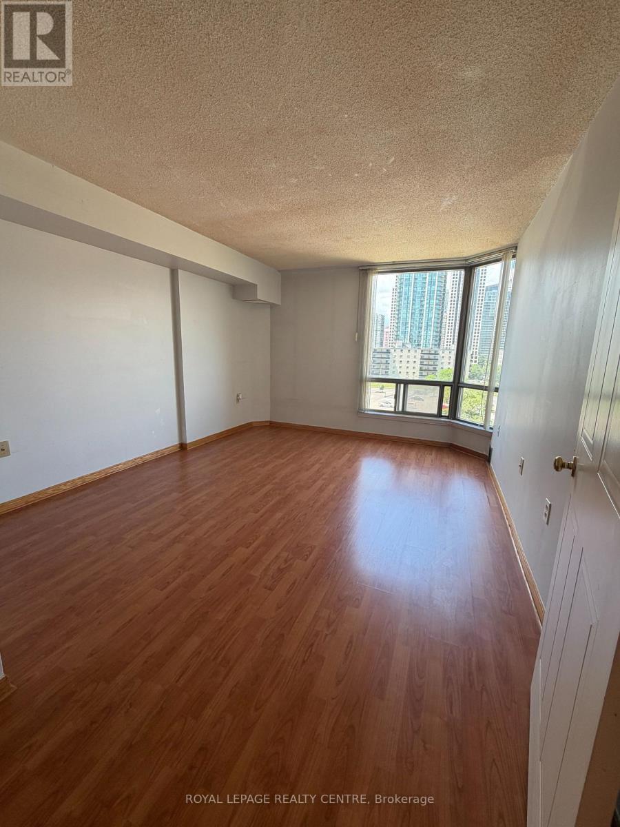 #807 25 FAIRVIEW ROAD W - Image 10