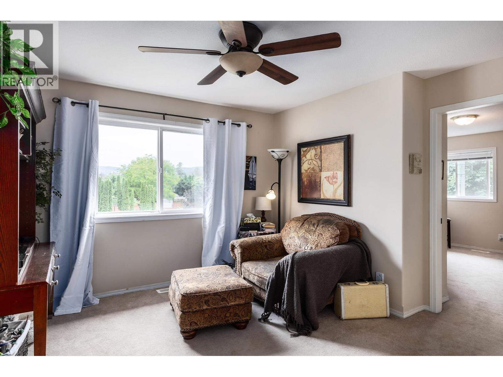 140 2220 Shannon Ridge Drive, West Kelowna