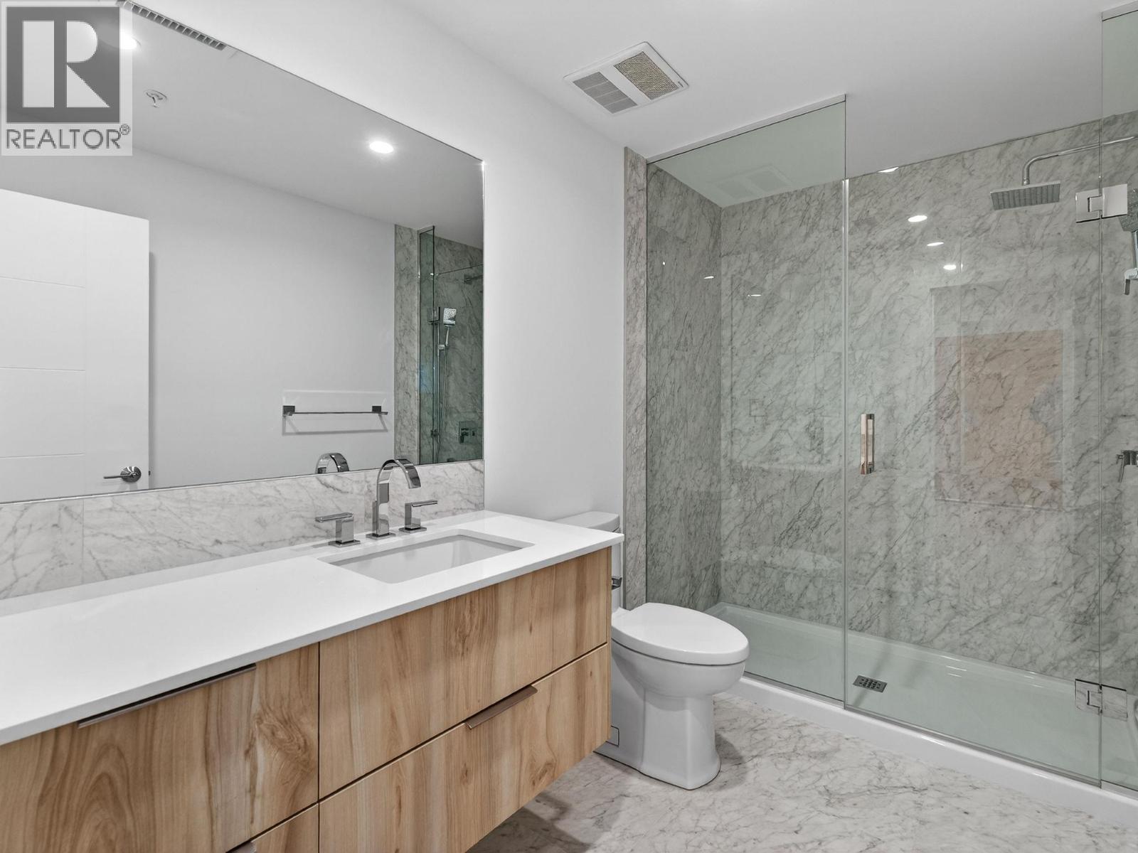 #202 13415 Lakeshore Drive S - 27