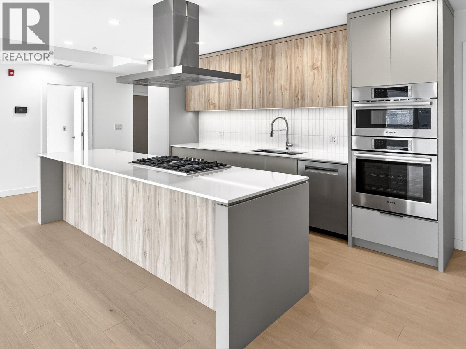 #202 13415 Lakeshore Drive S - 6