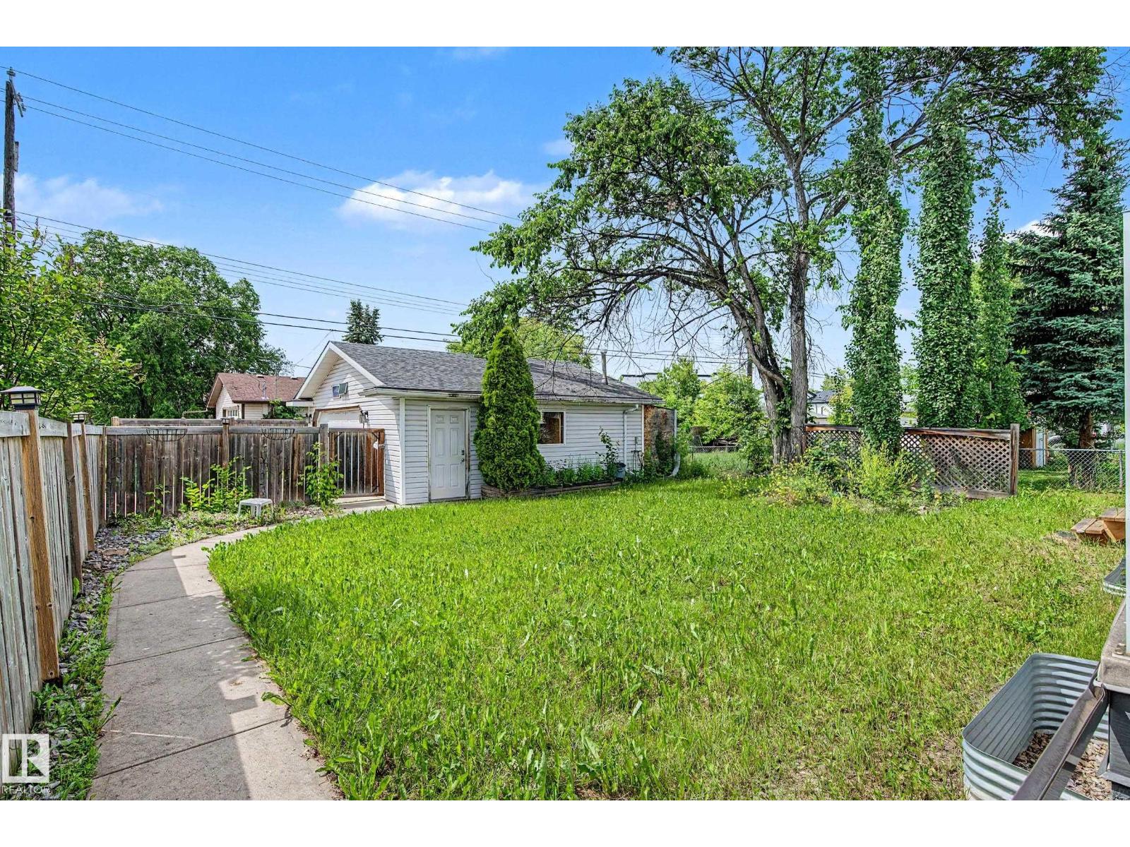 9402 153 ST NW NW - 48